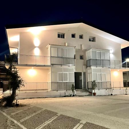 Leverblu House Marina d'Avola Ngoại thất bức ảnh